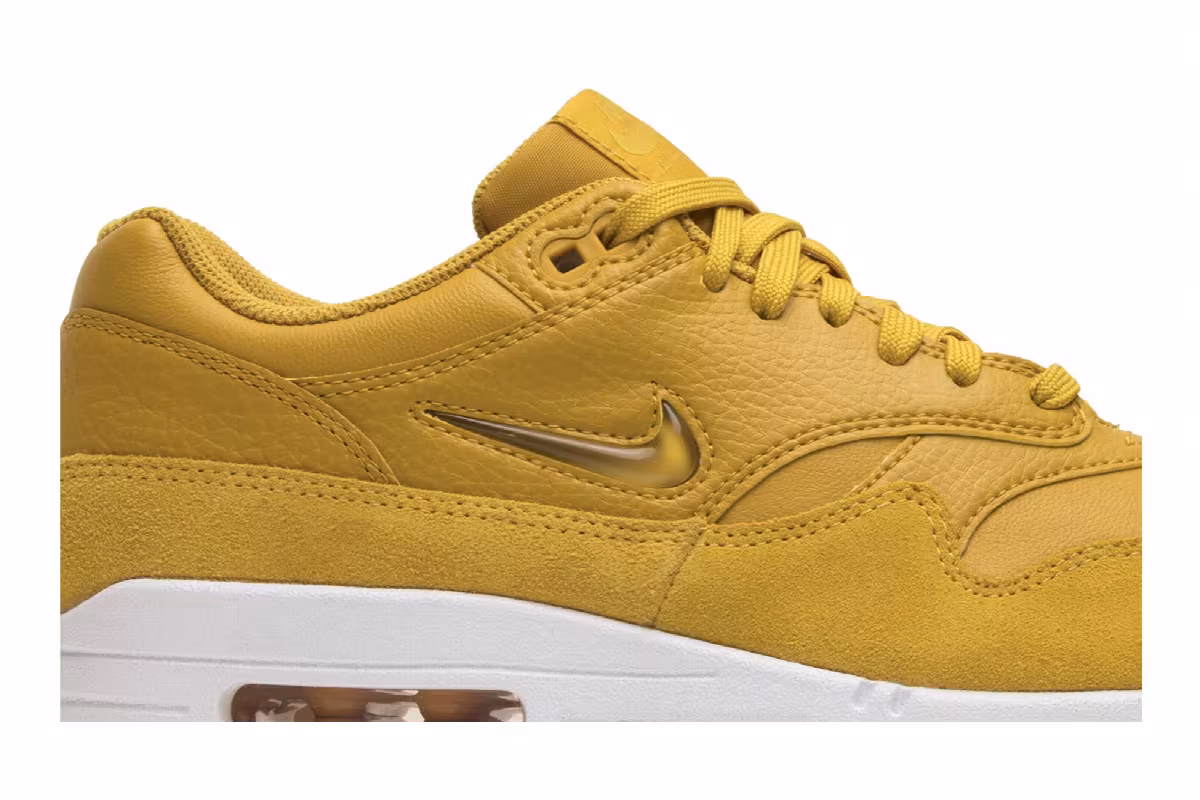Nike Women's Air Max 1 Premium SC Jewel Mineral Yellow, view 3
