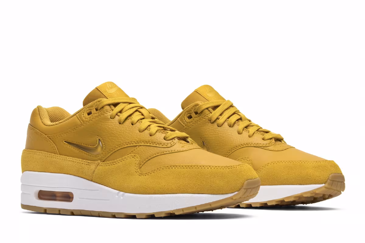 Nike Women's Air Max 1 Premium SC Jewel Mineral Yellow, view 9