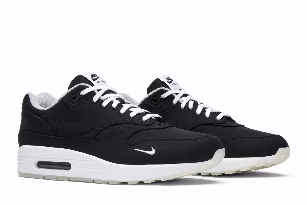 Dover Street Market x NikeLab Air Max 1 Black, view 9