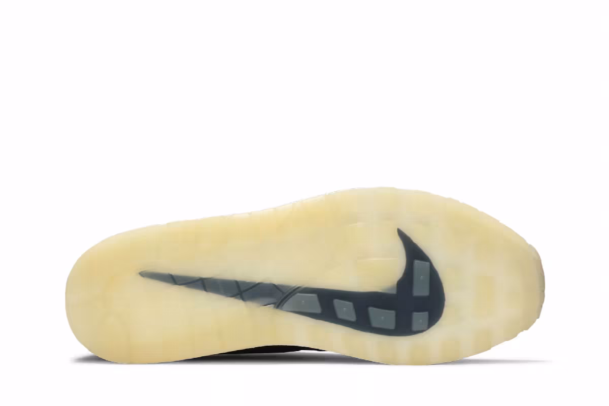 Dover Street Market x NikeLab Air Max 1 Brave Blue, view 5