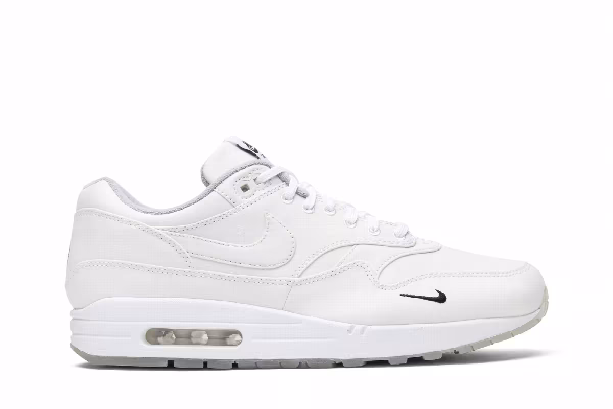 Dover Street Market x NikeLab Air Max 1 White, view 2