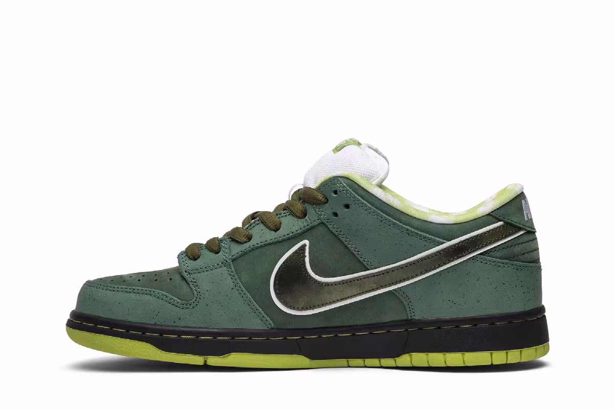 Concepts x Nike Dunk Low SB Green Lobster, view 4