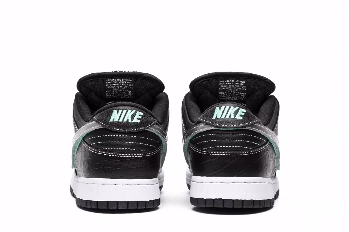 Diamond Supply Co. x Nike Dunk Low Pro SB Black Diamond, view 7