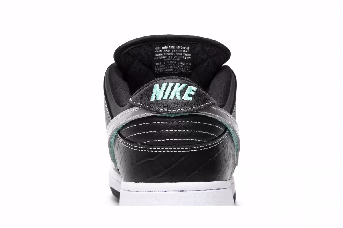Diamond Supply Co. x Nike Dunk Low Pro SB Black Diamond, view 8