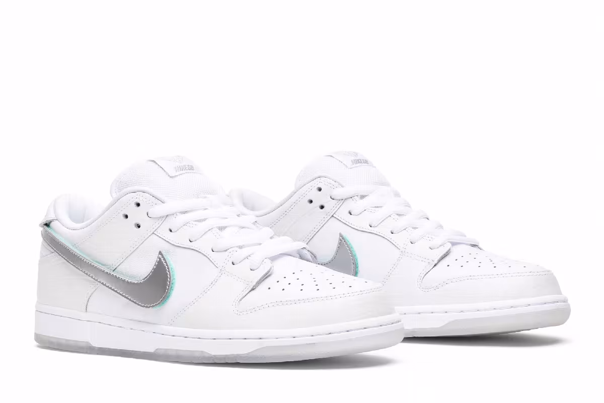 Diamond Supply Co. x Nike Dunk Low Pro SB White Diiamond, view 9