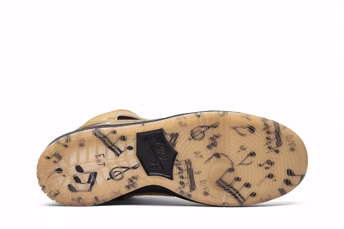 Humidity x Nike Dunk High SB Trumpet, view 5
