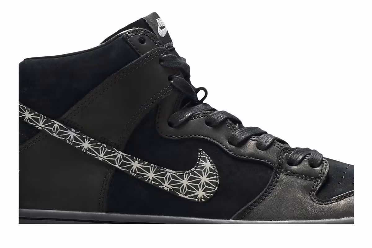 Black Bar x Nike SB Zoom Dunk High Pro Black, view 3