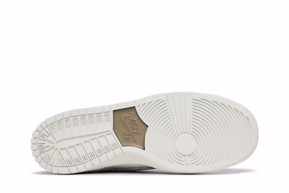 Nike Dunk Low Pro Decon SB Light Bone, view 5