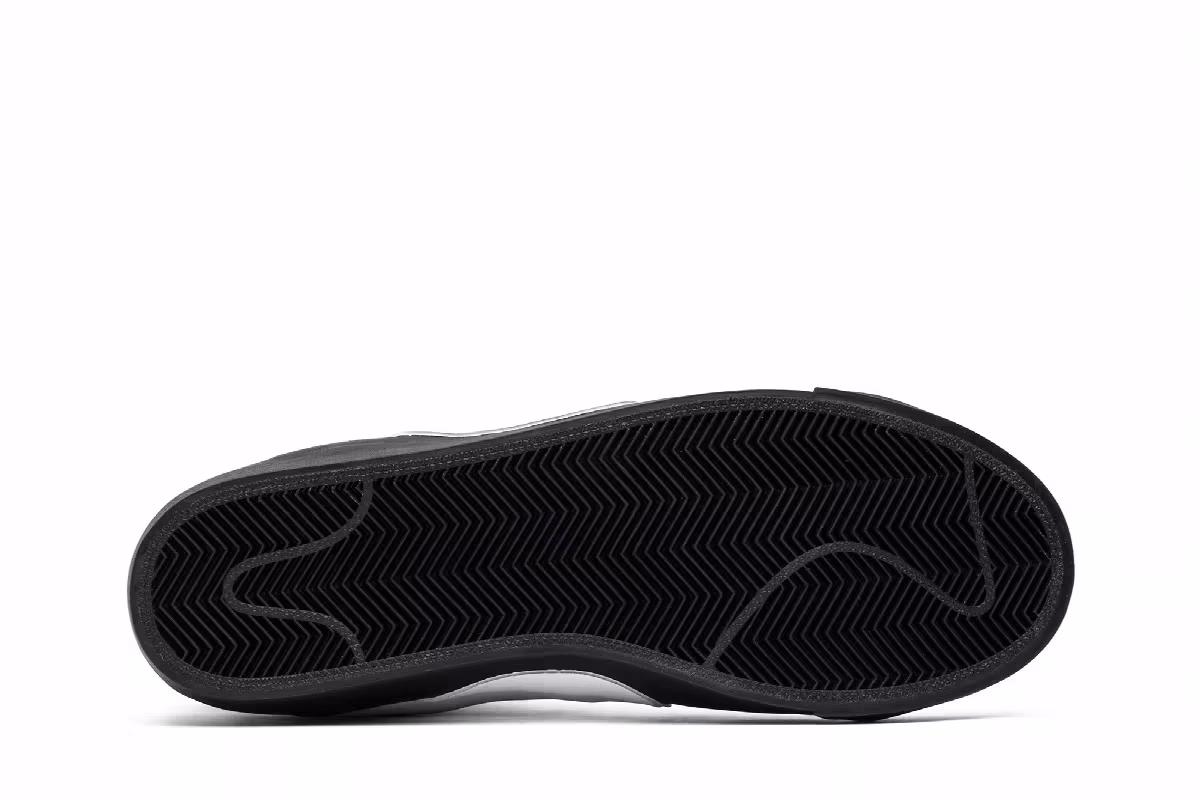 Off-White x Nike Blazer Mid 'Grim Reapers', view 5