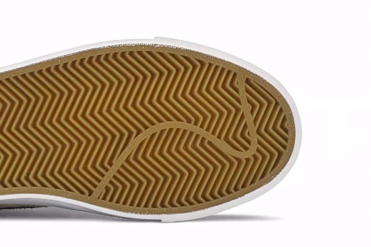 Stussy x Nike Blazer Mid SB Midwest Gold, view 6