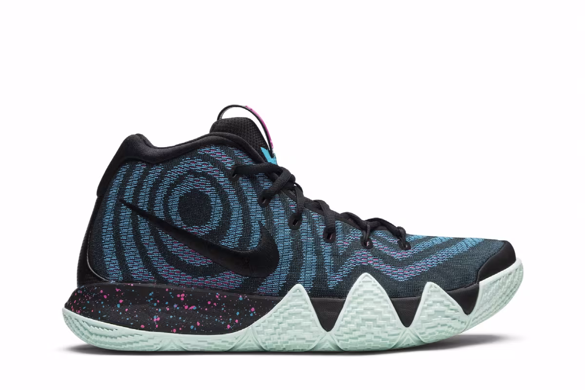 Nike Kyrie 4 80s, view 2