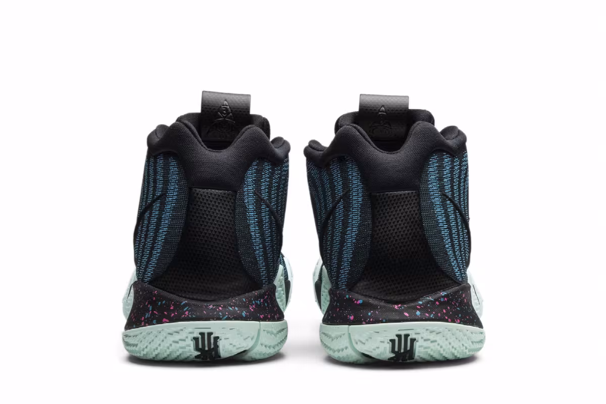 Nike Kyrie 4 80s, view 7