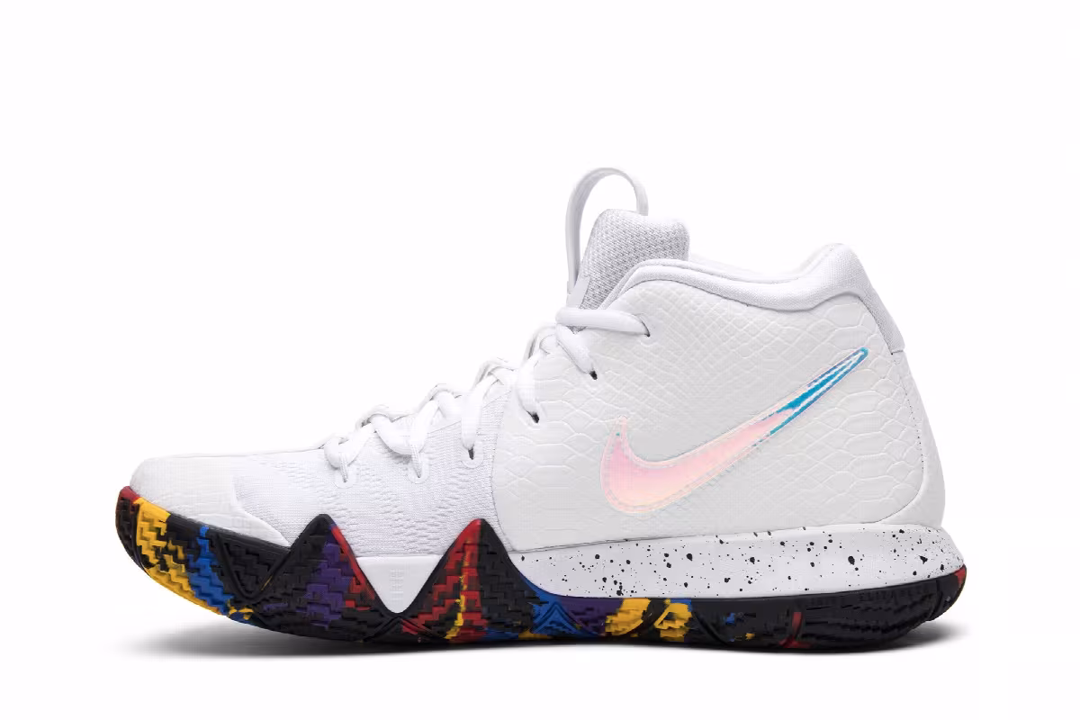 Nike Kyrie 4 NCAA Tournament, view 4