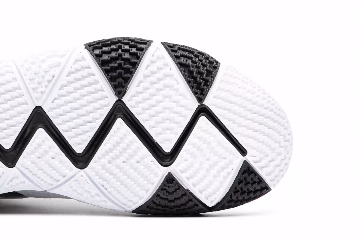 Nike Kyrie 4 White, view 6