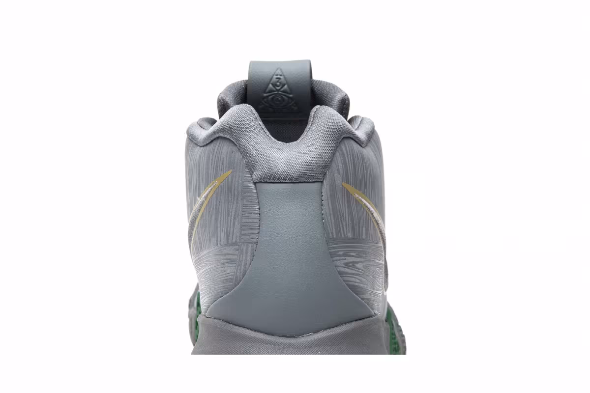 Nike Kyrie 4 City Guardians, view 8