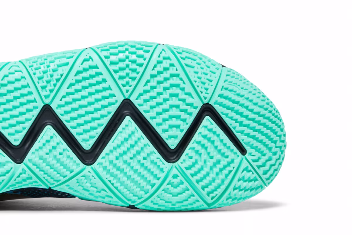 Nike Kyrie 4 Mamba Mentality, view 6
