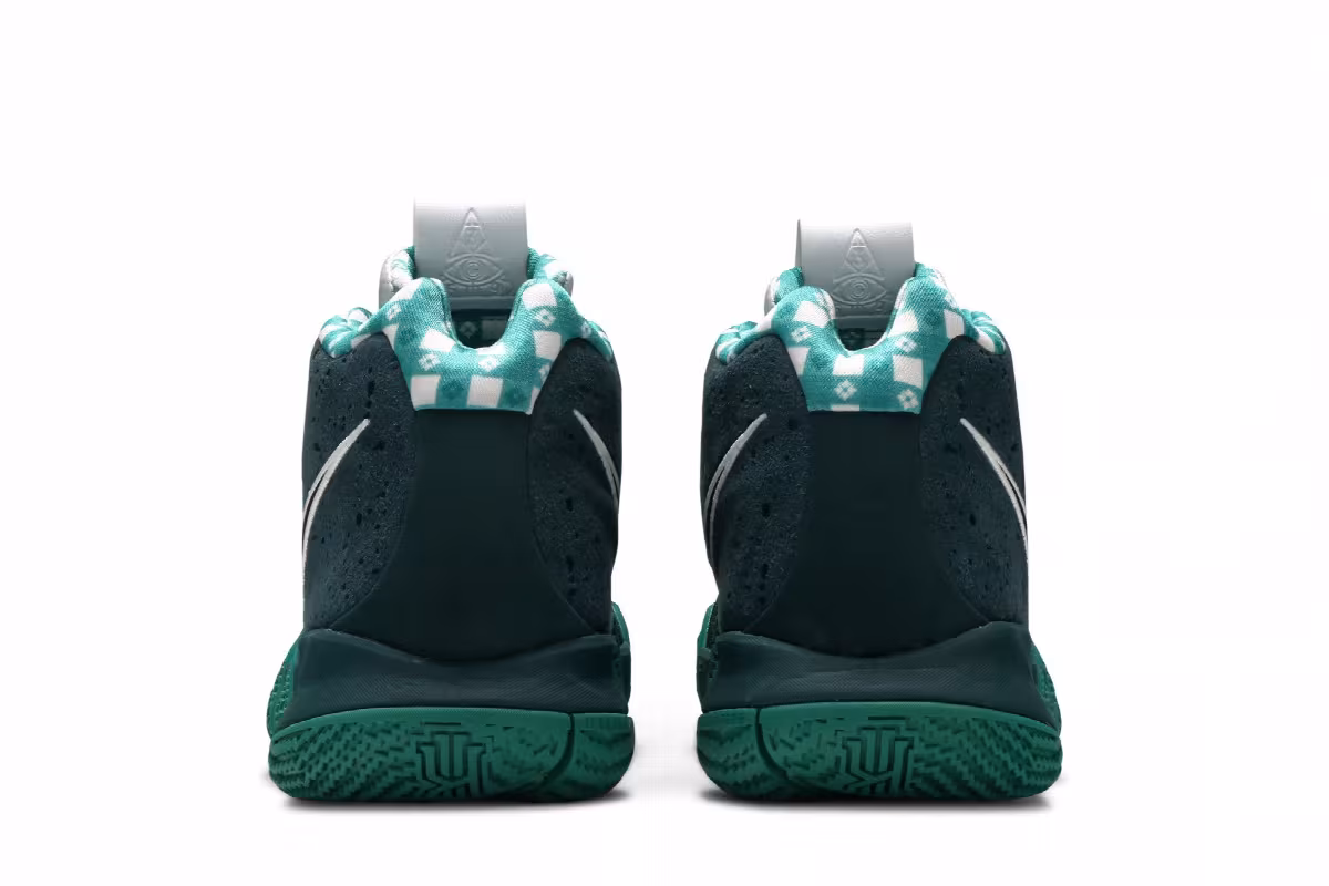 Nike Kyrie 4 Green Lobster, view 7