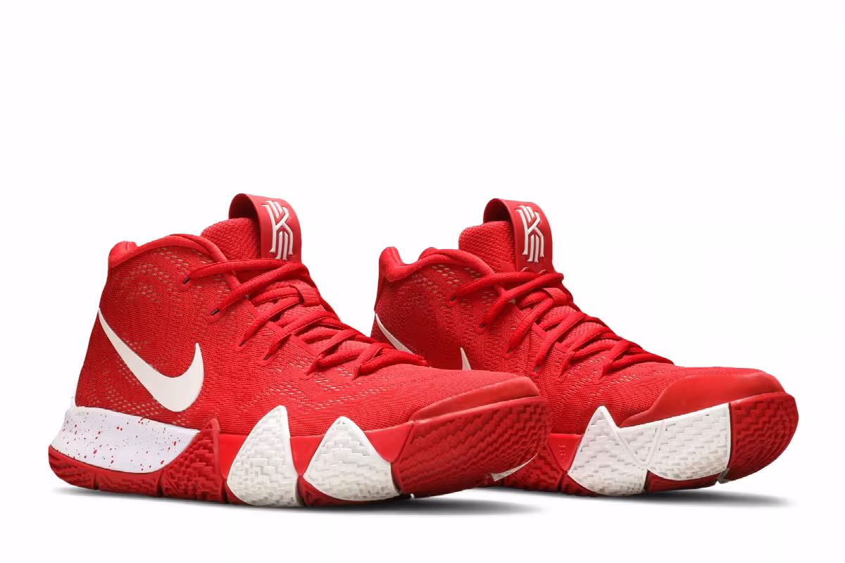 Nike Kyrie 4 University Red, view 9