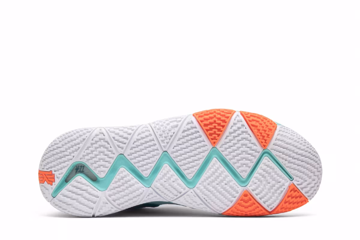 Nike Kyrie 4 Power is Female, view 5
