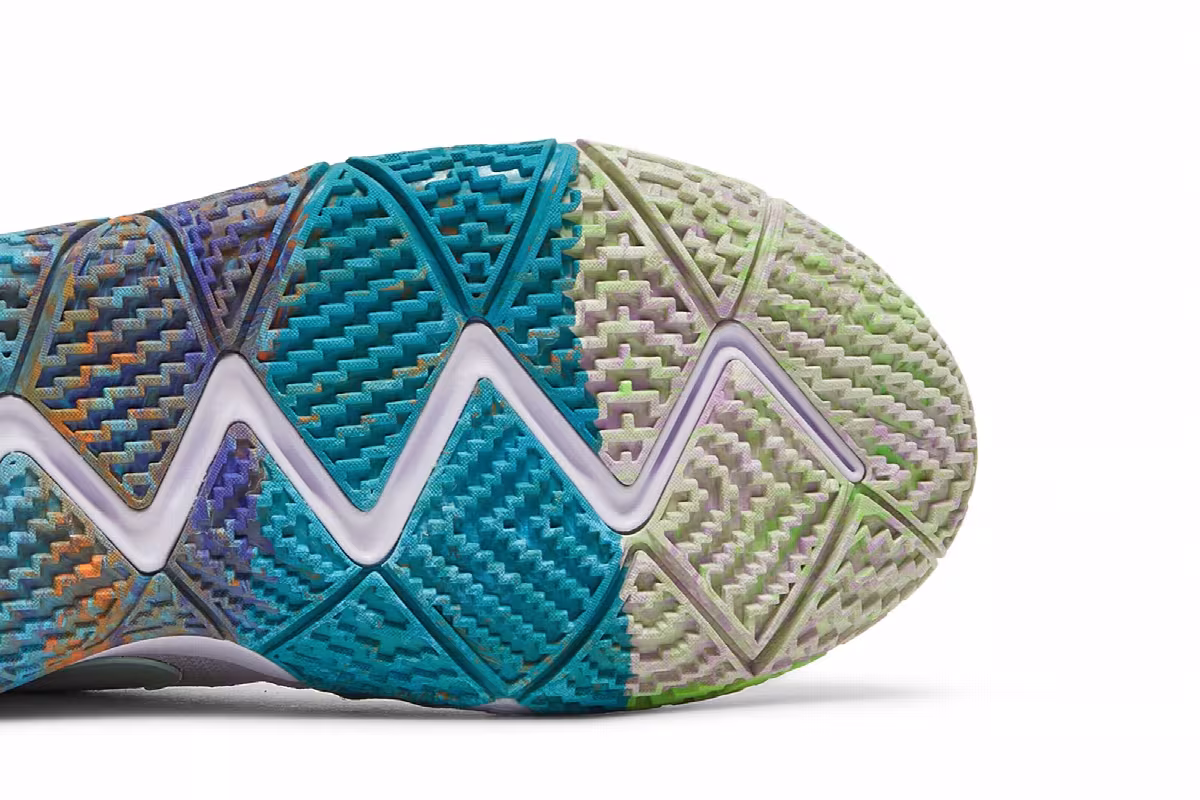Nike Kyrie 4 GS 90s, view 6