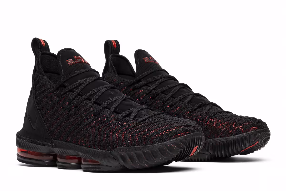 Nike LeBron 16 Fresh Bred, view 9