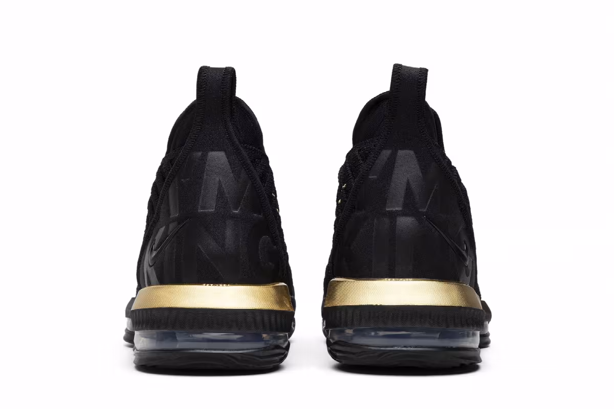 Nike LeBron 16 I'm King, view 7
