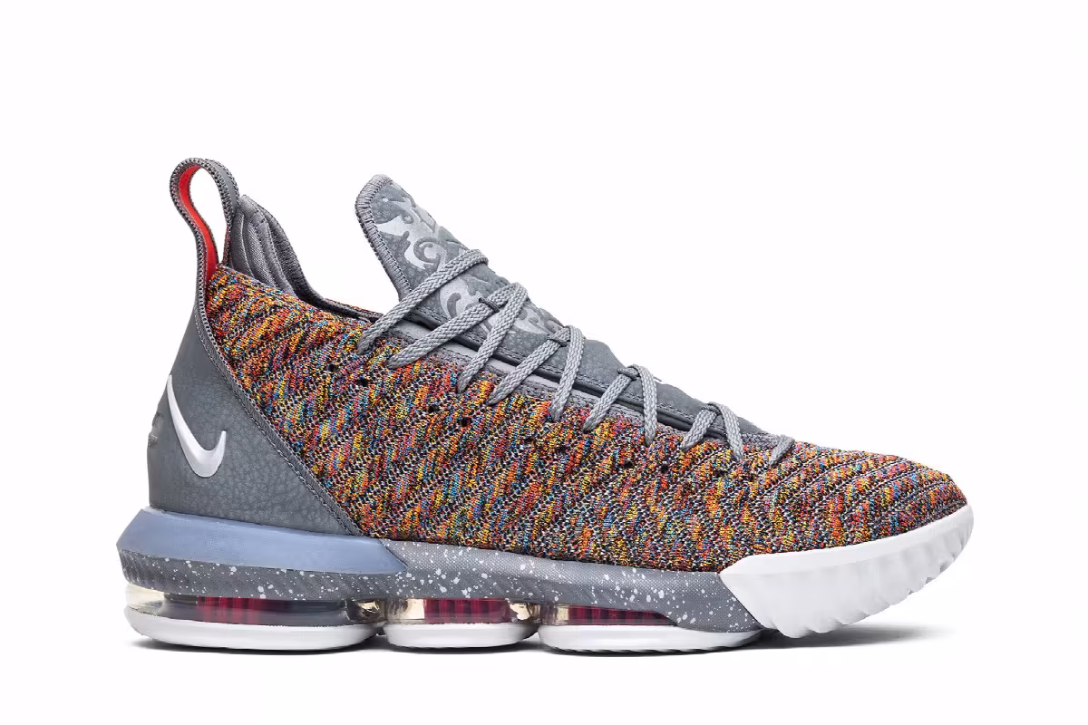 Nike LeBron 16 20 20, view 2