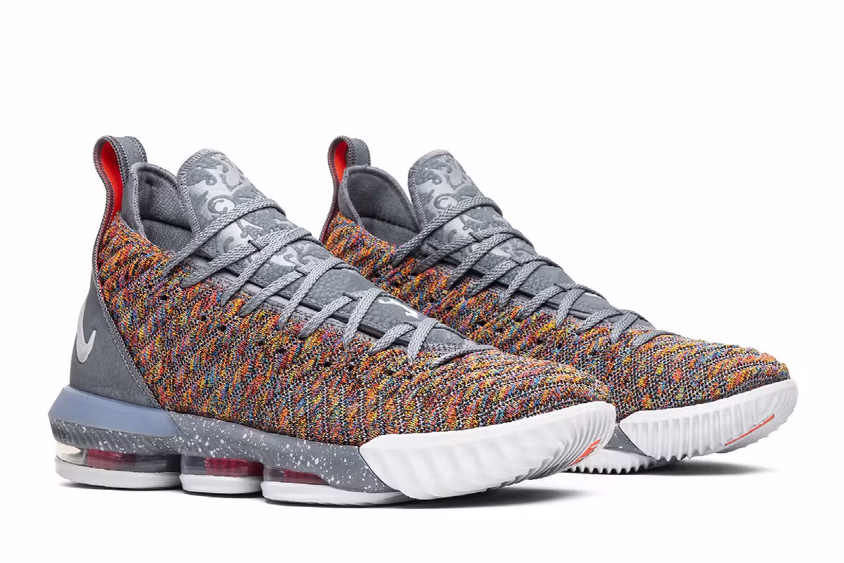 Nike LeBron 16 20 20, view 9