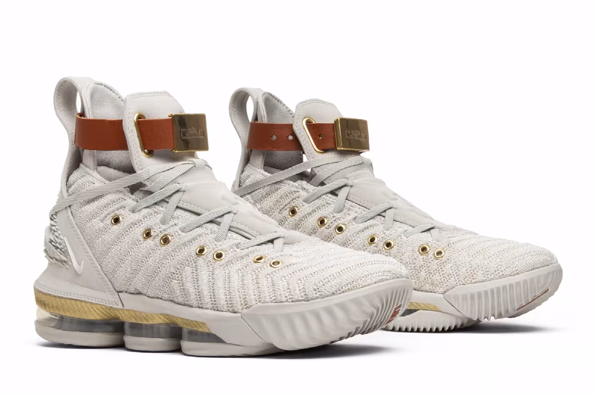 HFR x Nike Women's LeBron 16 Sail, view 9