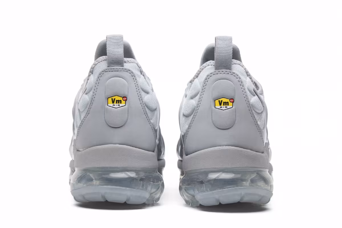 Nike Air VaporMax Plus Wolf Grey 2018, view 7