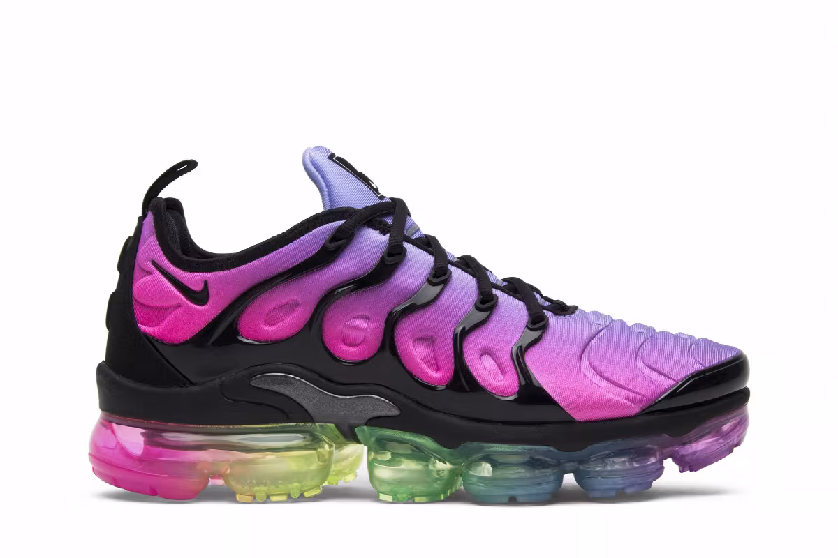 Nike Air VaporMax Plus Be True, view 2