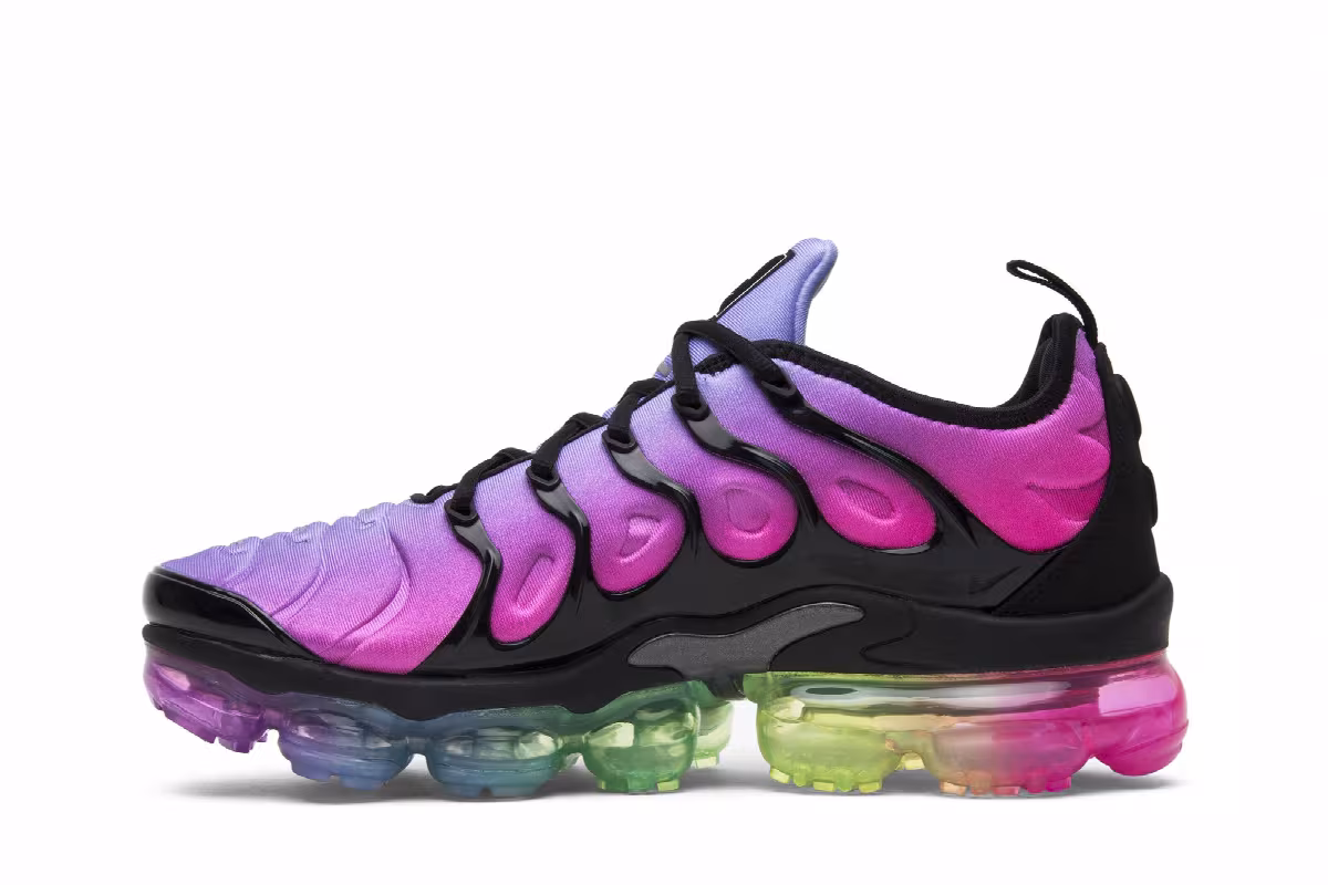 Nike Air VaporMax Plus Be True, view 4