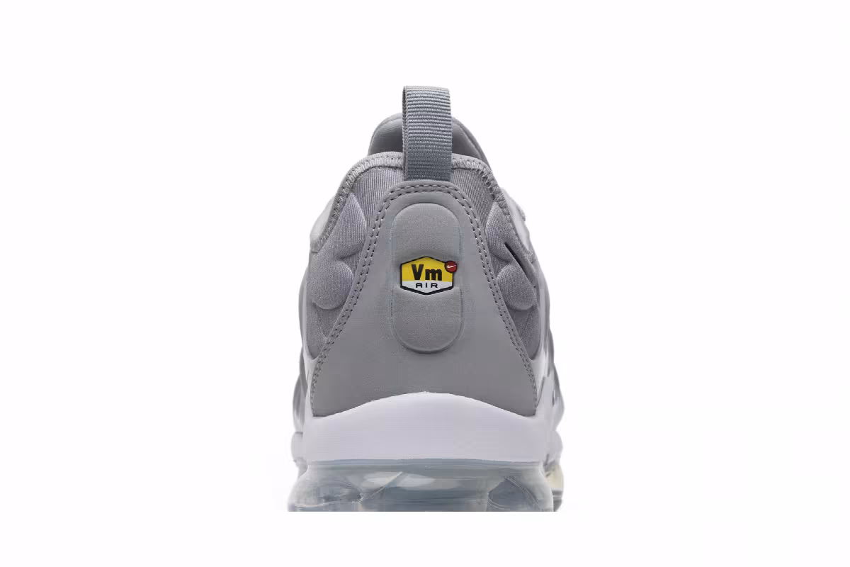 Nike Air VaporMax Plus Silver Gradient, view 8