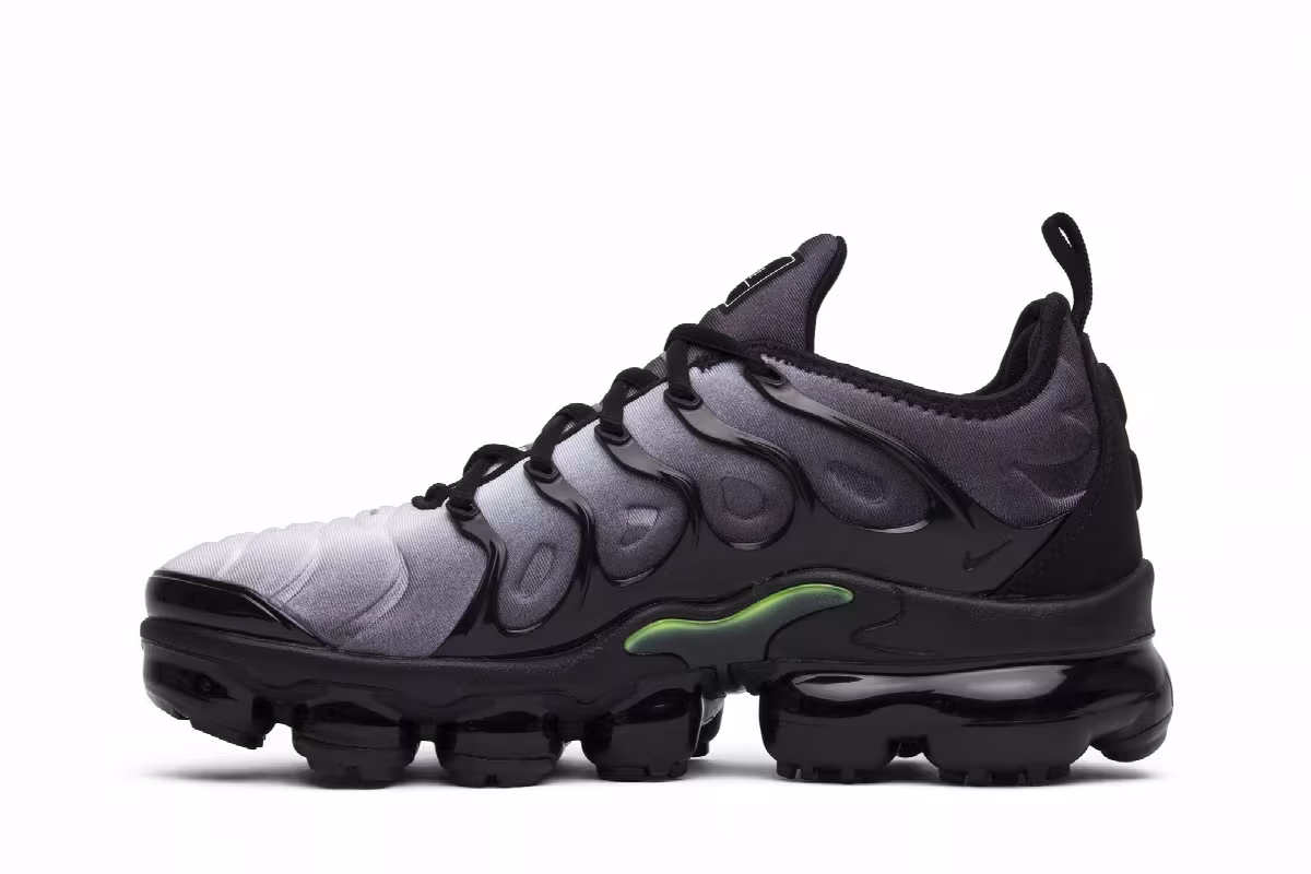 Nike Air VaporMax Plus Neon 95, view 4