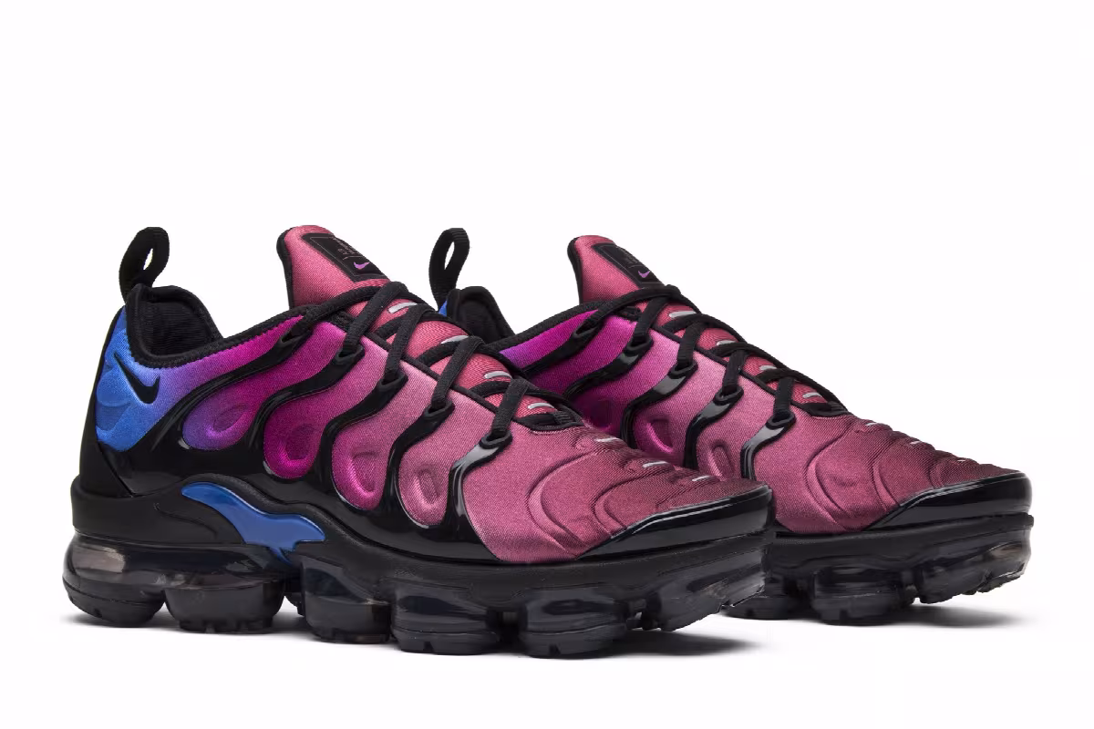 Nike Women's Air VaporMax Plus Red Violet Blue, view 9