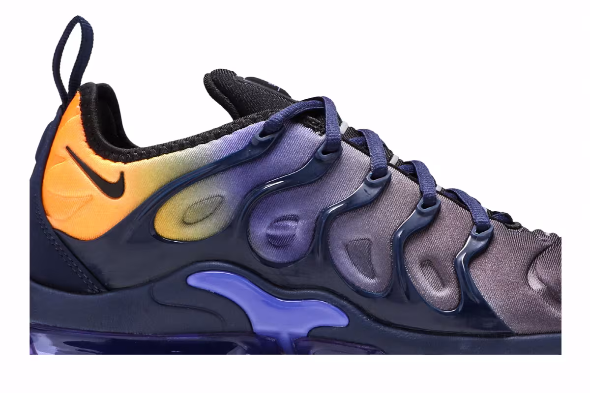 Nike Women's Air VaporMax Plus Blue Orange, view 3