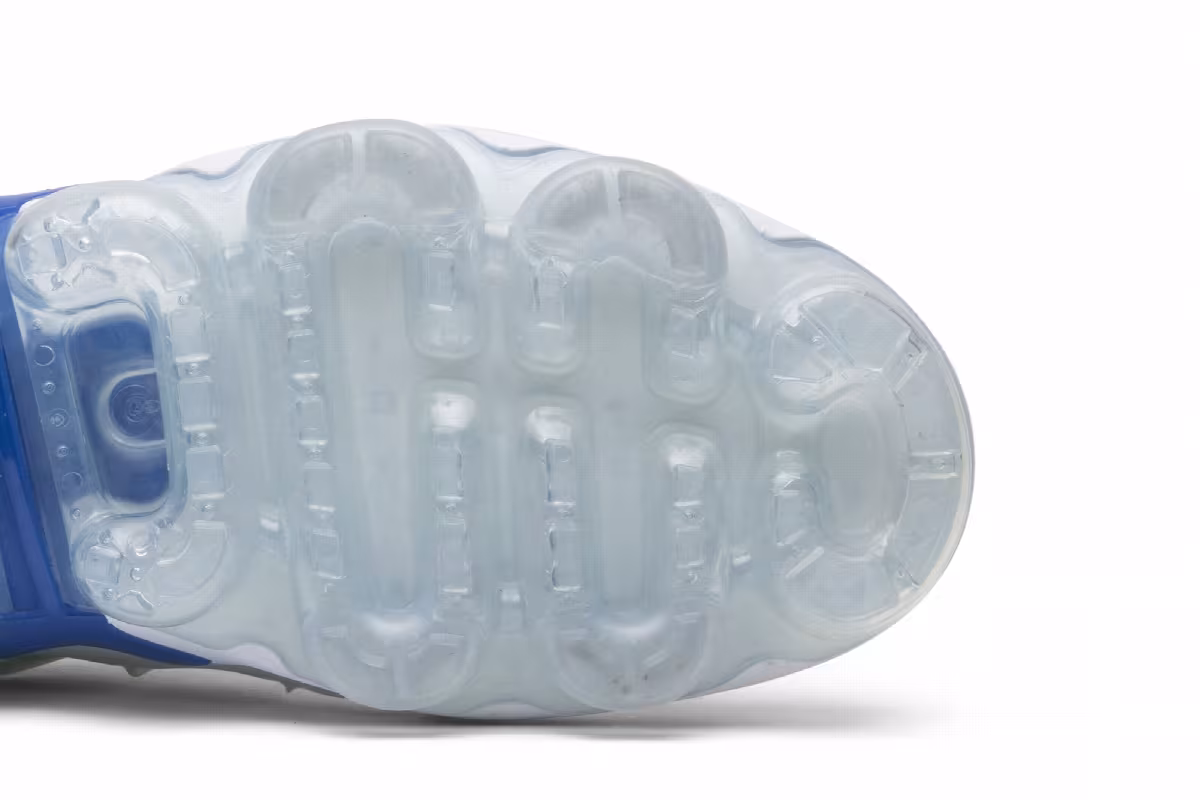 Nike Women's Air VaporMax Plus Rainbow, view 6