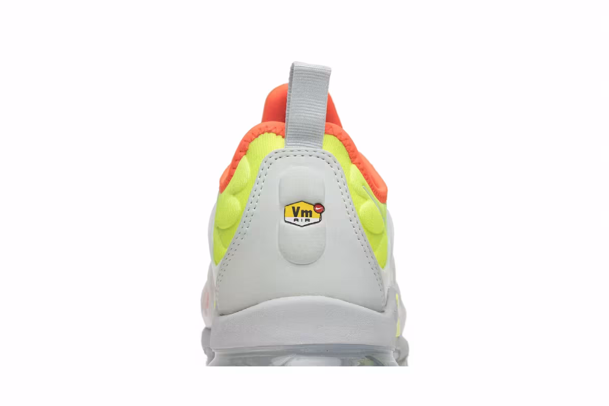 Nike Women's Air VaporMax Plus Reverse Sunset, view 8