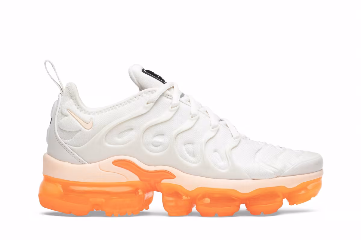 Nike Women's Air Vapormax Plus Creamsicle, view 2