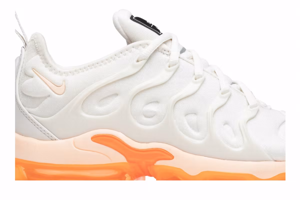 Nike Women's Air Vapormax Plus Creamsicle, view 3