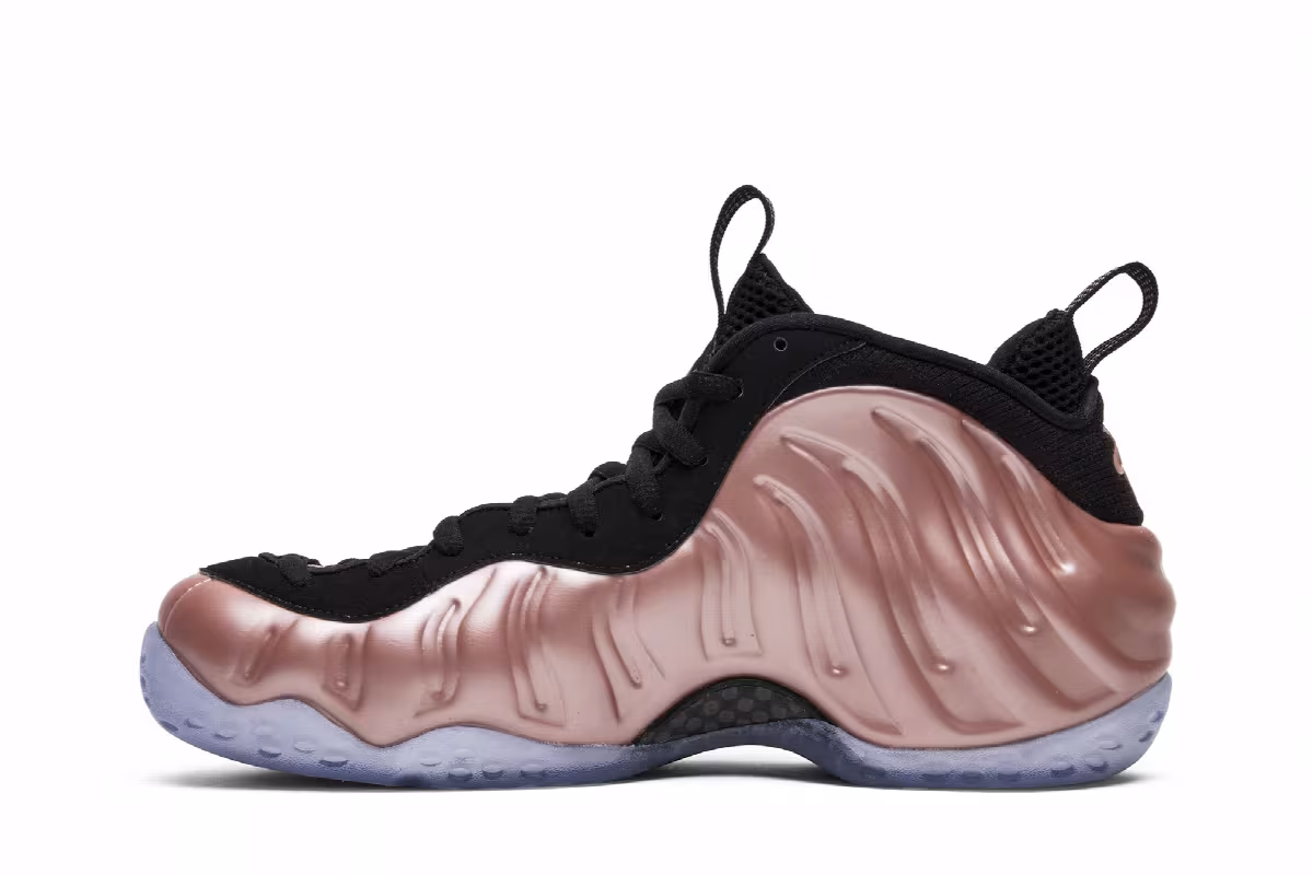 Nike Air Foamposite One Elemental Rose, view 4