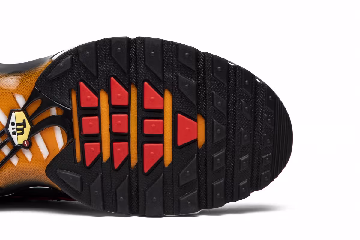 Nike Air Max Plus Sunset, view 6