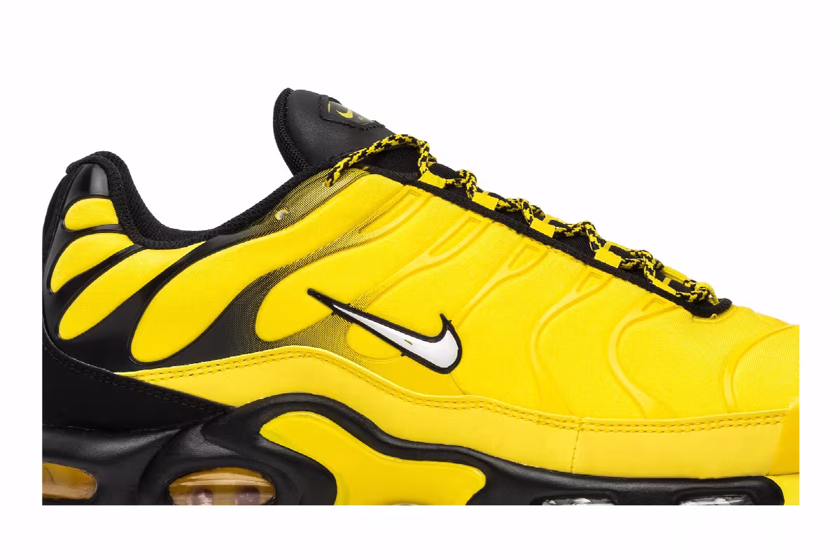 Nike Air Max Plus Frequency Pack, view 3
