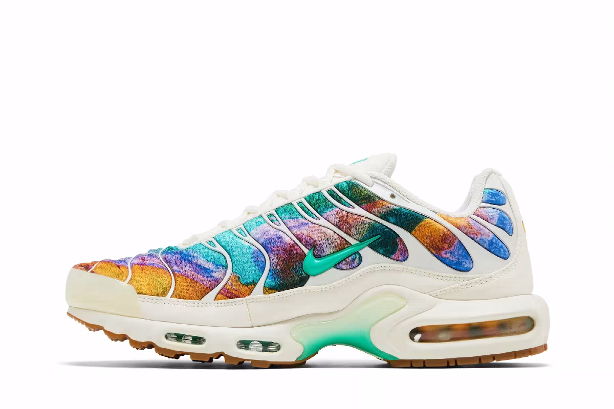 Nike Air Max Plus Print Alternate Galaxy, view 4
