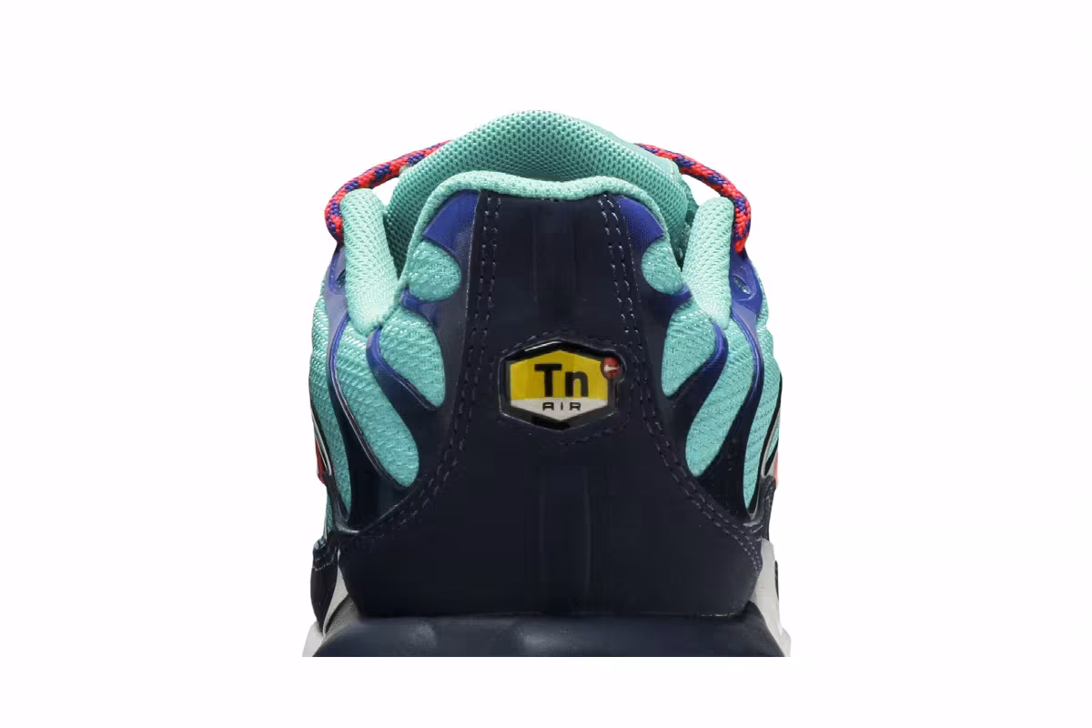 Nike Air Max Plus Discover Your Air, view 8