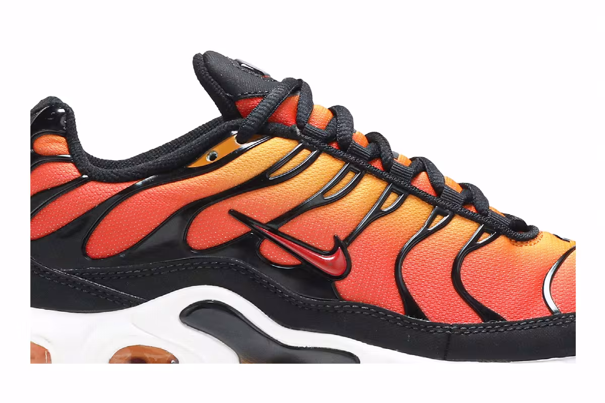 Nike Air Max Plus GS Sunset, view 3