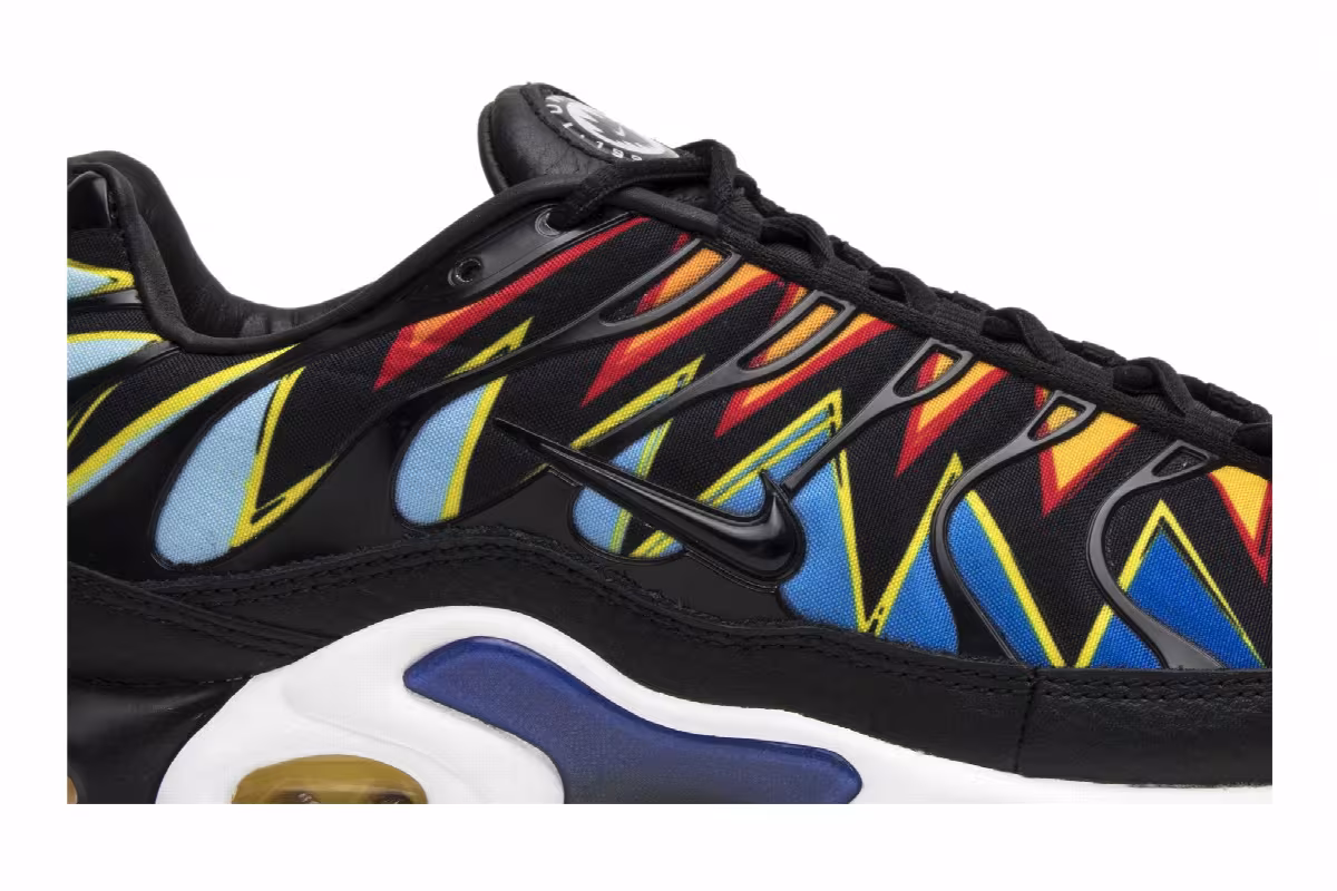 Nike Air Max Plus La Requin, view 3
