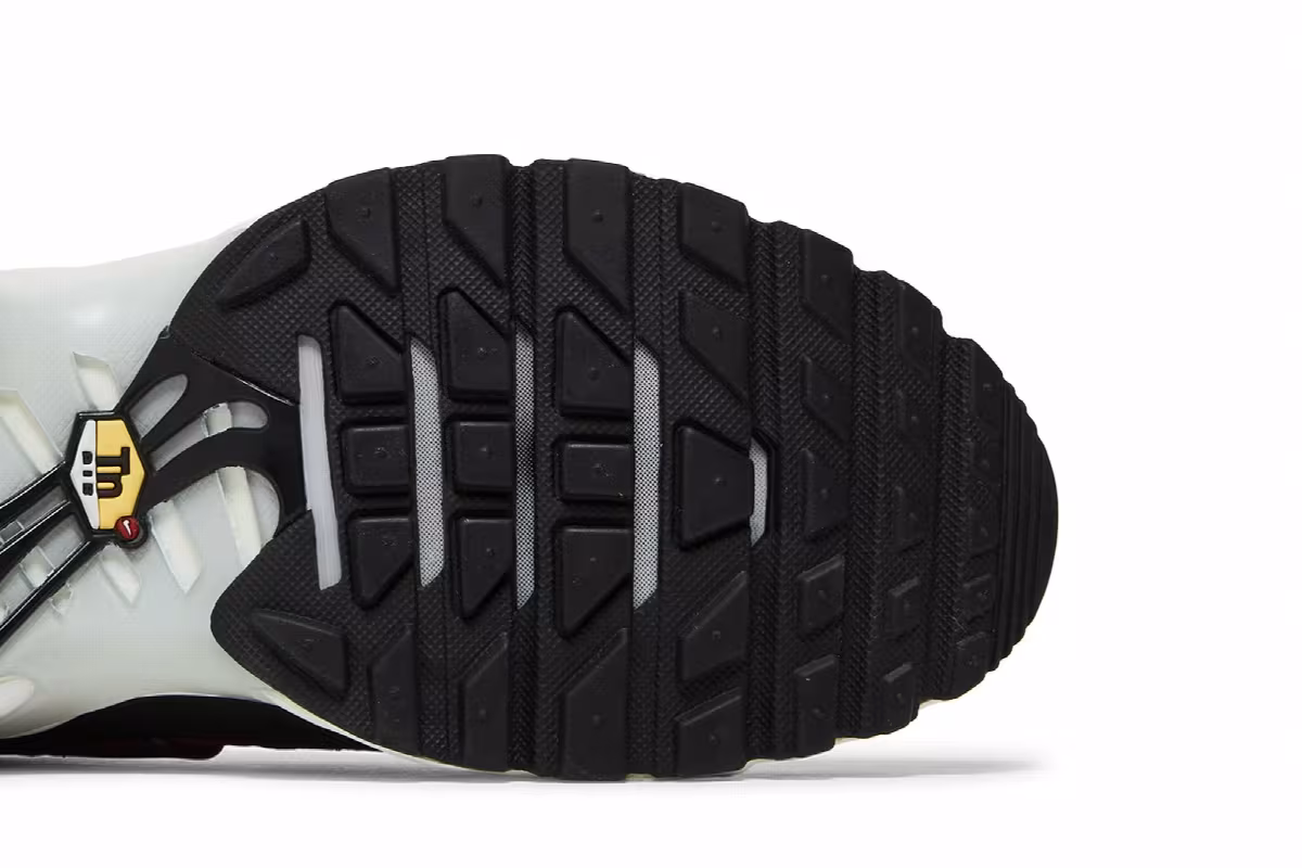 Nike Air Max Plus SE Big Logo, view 6