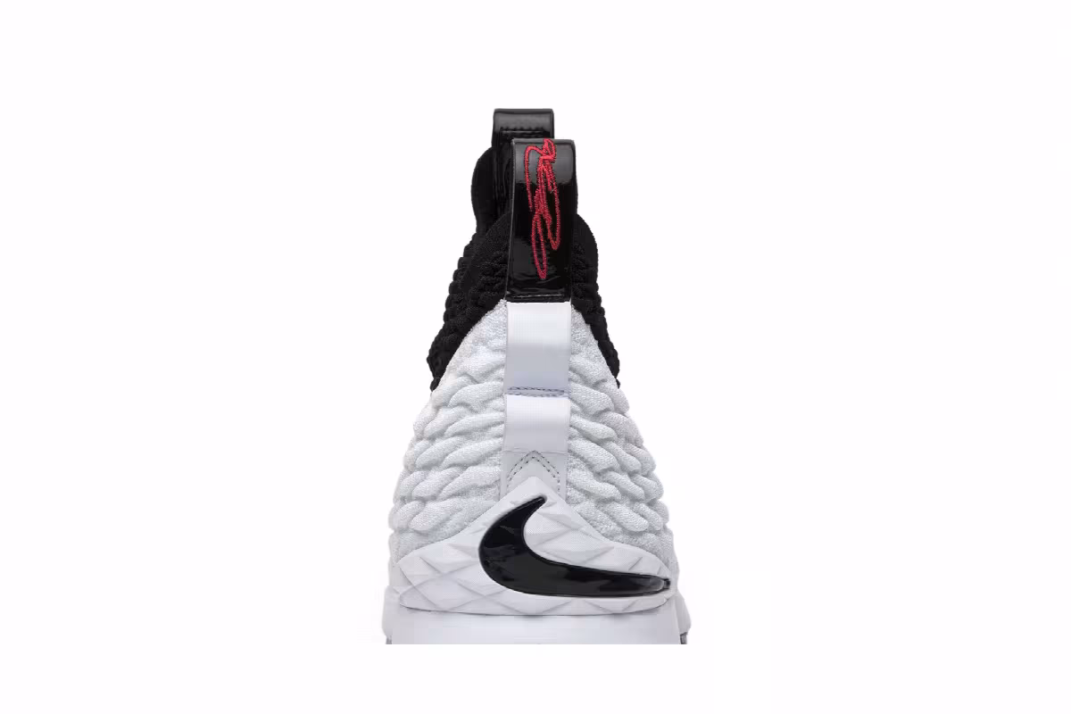 Nike LeBron 15 Graffiti, view 8