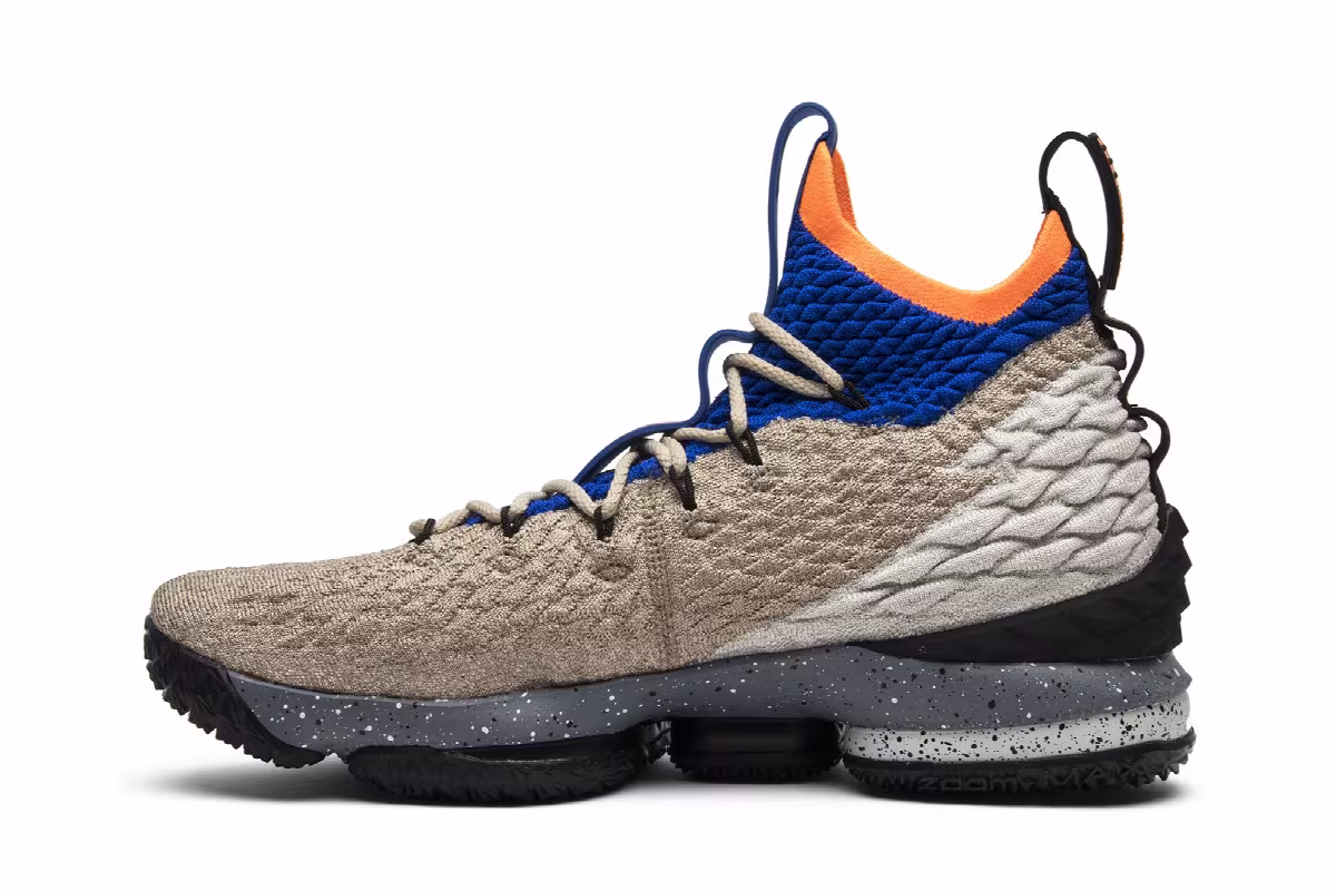 Nike LeBron 15 Mowabb, view 4